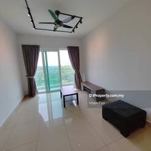 Season Luxury Apartment @ Amara Larkin