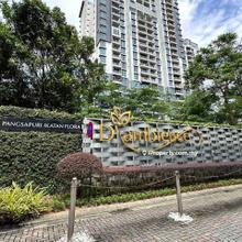 Apartment @ Permas