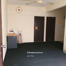 Taman Kobena/ Pertama Cheras Walk Up Flat For Sale