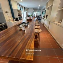 Exclusive Corner Bungalow in the Heart of Town!