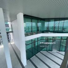 Sky Dining High Ceiling Retail Space  -KLCC view & TRX 106 view