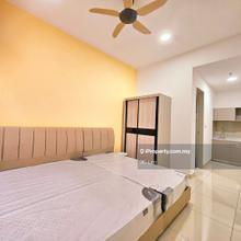 Nice studio unit, fully furnished, Comes with a carpark