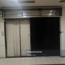 Freehold Mutiara Kompleks Retail Shop Office for Sale