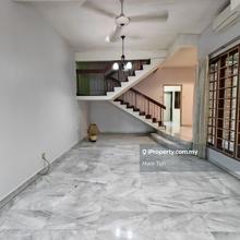 2 story terrace link house in ss18 for sale