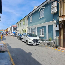 Freehold shophouse for sale near Jonker Street