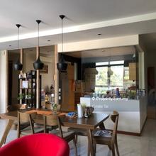 Beautiful unit @ Twins Damansara