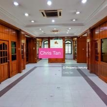 Double storey bungalow commercial use next to Junction Gurney Kelawai 
