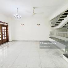 Ttdi House Well Kept Unit Quiet Area Guarded