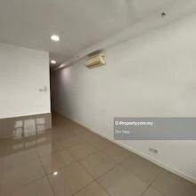 Below Market Centrestage Designer Suite Avenue D' Vogue Plaza 33