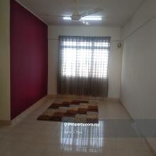 Dengkil Putra Intan condominium for sale newly painted vacant now