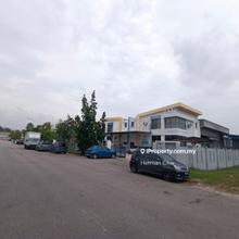 Lekas 32 Factory