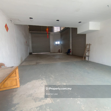 Bandar Sierra Warehouse for rent