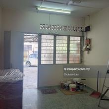 Single storey house at Desa Jaya Kepong