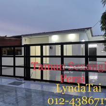 Semi-D house for Sale