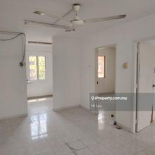Blok F @ Seksyen 2 Wangsa Maju Flat walking distance to Lrt  & shops