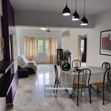 Limited unit with 2 parking lot, selling price still open for nego