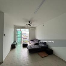 Lake Suites 3-Bedrooms Apartment For Sale