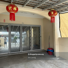 Refurbish terrace house for rent 