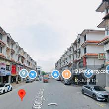 4-storey Shop Lot at For Sale