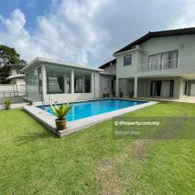 2 Storey Bungalow @ Freehold @ Fully Renovated @ Private Swimming Pool
