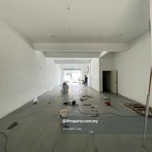 2 Storey Ground Floor shoplot (22x75) rent good location well maintain