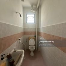 Low cost Apartment for sale in Pulai Perdana! Grab it while it last