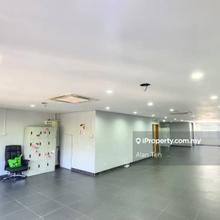 Metro Prima Nice Office for rent 