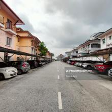 Cool and breezy duplex ( 2 storey ) apartment. Close to nature. 