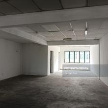 Unfurnished Shop for rent!