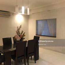 Fully renovated and extended with walking distance to Puay Chai 2 