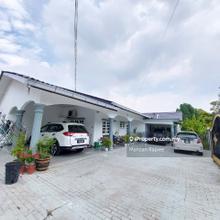 Renovated Single Sty Bungalow with Swimming Pool Seksyen 3 Shah Alam