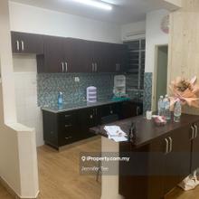 Low floor unit