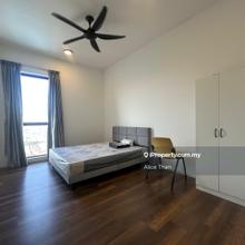 Sqwhere sungai buloh medium room for rent