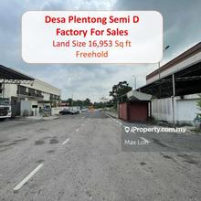 Taman Perindustrian Desa Plentong, Semi D Factory