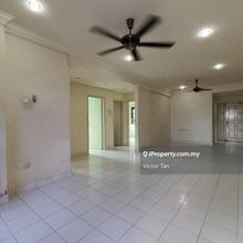 Easy Access to Jb Town 10 mins No Traffic Light Nearby Highway