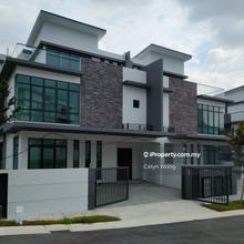 Landed, Semi-Detached House near Batu 9, Cheras For Rent