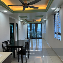 Pool View Corner Indah Alam Condo for Sale 