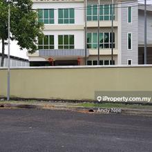 Semi-D factory for Rent