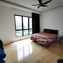 Well Maintained Unit At Residence 22