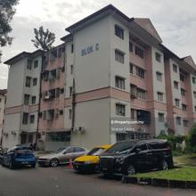 Cheapest Top floor Sri Dahlia Apartmrnt at Bdr Puteri Puchong  Rent