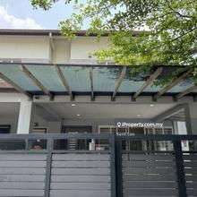 2 storey end lot house in shah alam for sale