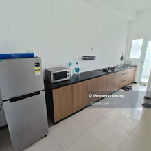 D carlton seaview residence , high floor and private lift
