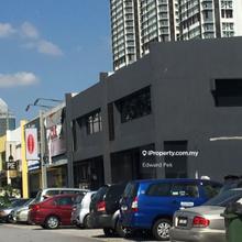 1.5 Sty Terrace Factory For Rent