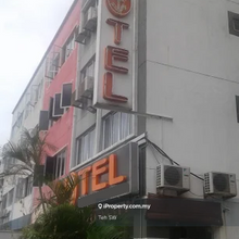 Hotel biz with 24 rooms end lot 4 storey shoplot Pandan Indah Ampang