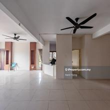 East lake seri Kembangan for sale 