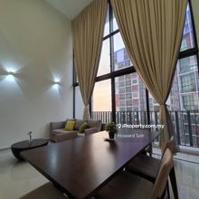 Walking distance to central i-city mall, great facilities, near shop