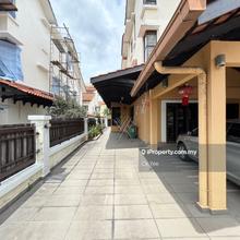 3 Storey End Lot 33 x 80 (With Extra Land) @ Jalil Sutera, Bukit Jalil