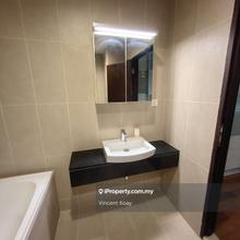 Gurney Paragon Condo Seaview For Rent, Gurney Drive Georgetown