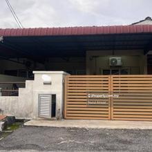 Single Storey Terrace Taman Halaman Indah, Sg Jawi. Boleh Full Loan