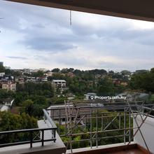 Desa Damansara low-rise apartment with lift nice view from balcony!